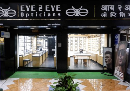 _DSF6123-compressed - Eye 2 Eye Opticians